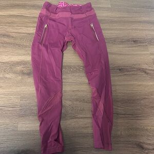 Lululemon leggings maroon size 6